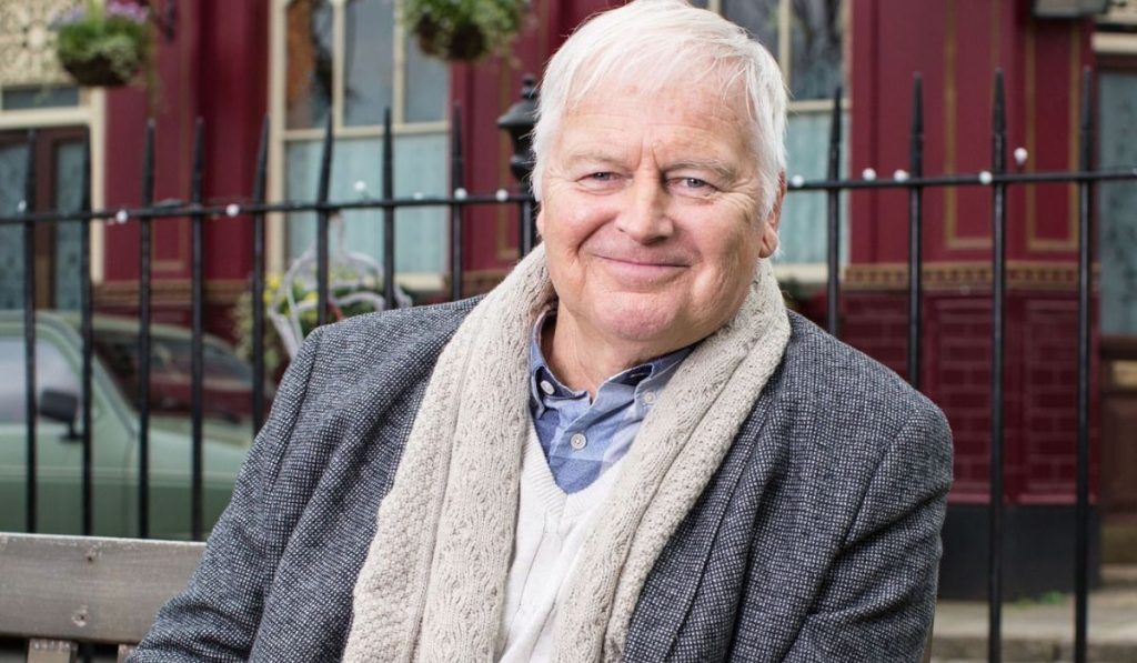 Derek-Hankinson-Ian-Lavendar-EastEnders