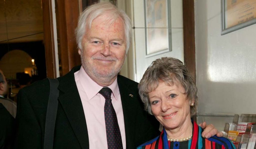 Derek-Hankinson-Ian-Lavendar-EastEnders