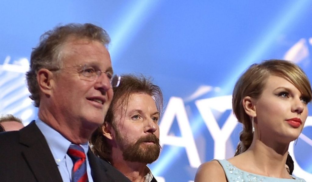 Taylor Swift and Scott Swift