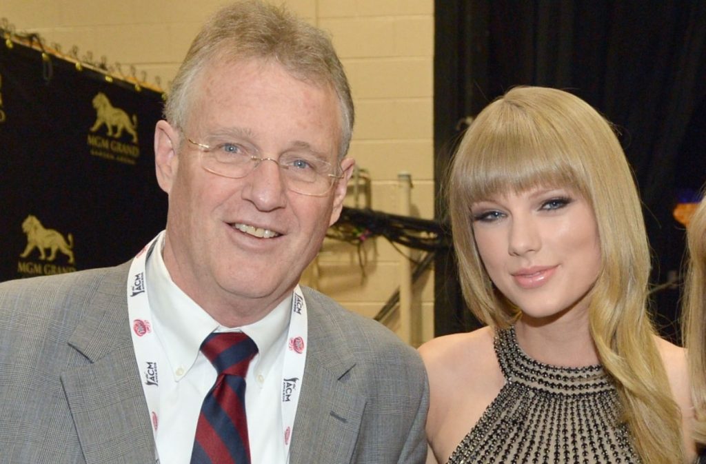 Taylor Swift and Scott Swift