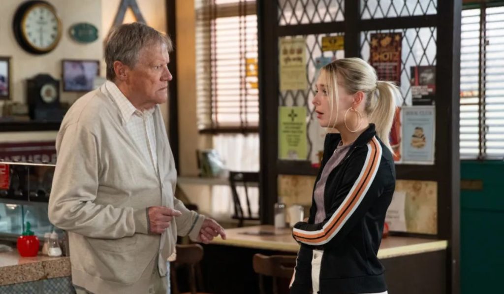 coronation-street-lauren-roy