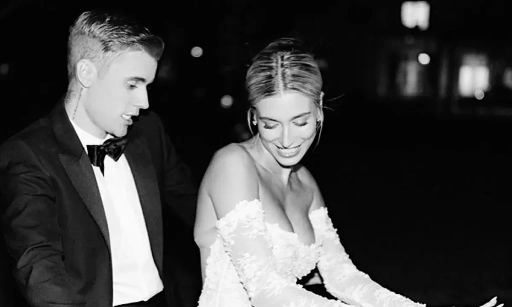 Hailey Bieber-Justin-Bieber