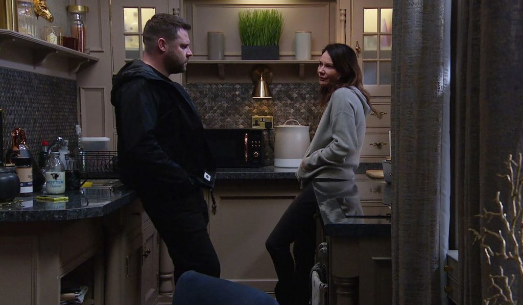 emmerdale-spoilers-chas-aaron