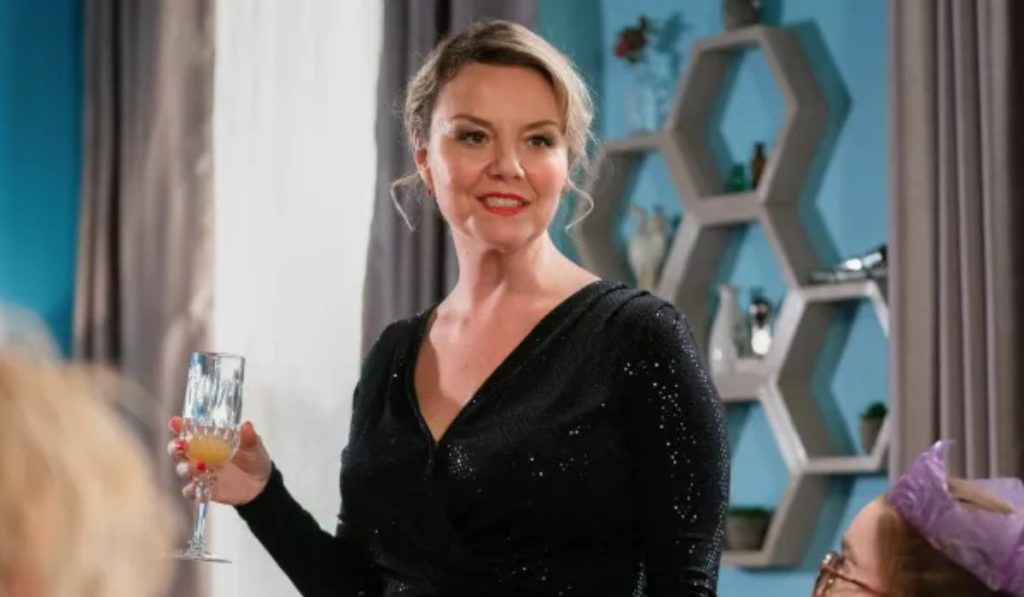 Charlie-Janine-Butcher-EastEnders