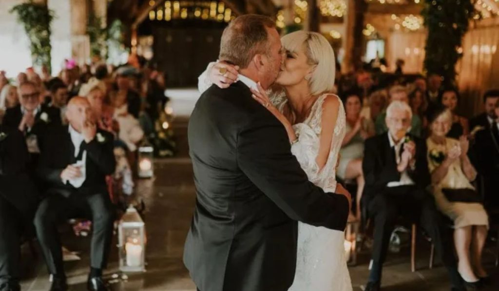 emmerdale-dean-helen
