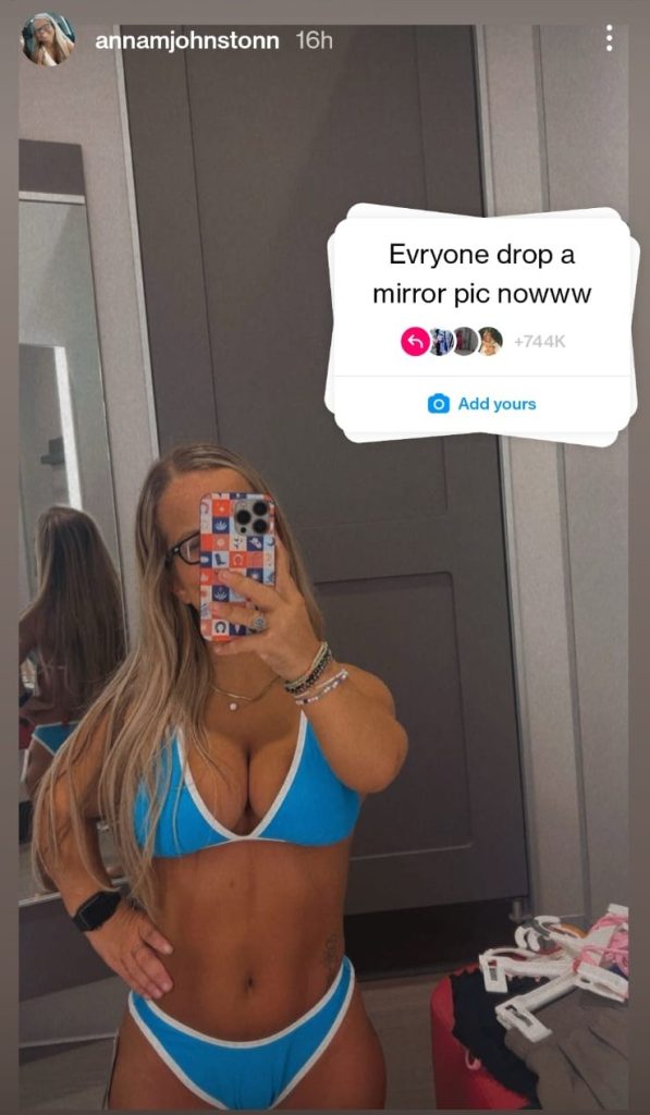 7 LITTLE JOHNSTONS ANNA