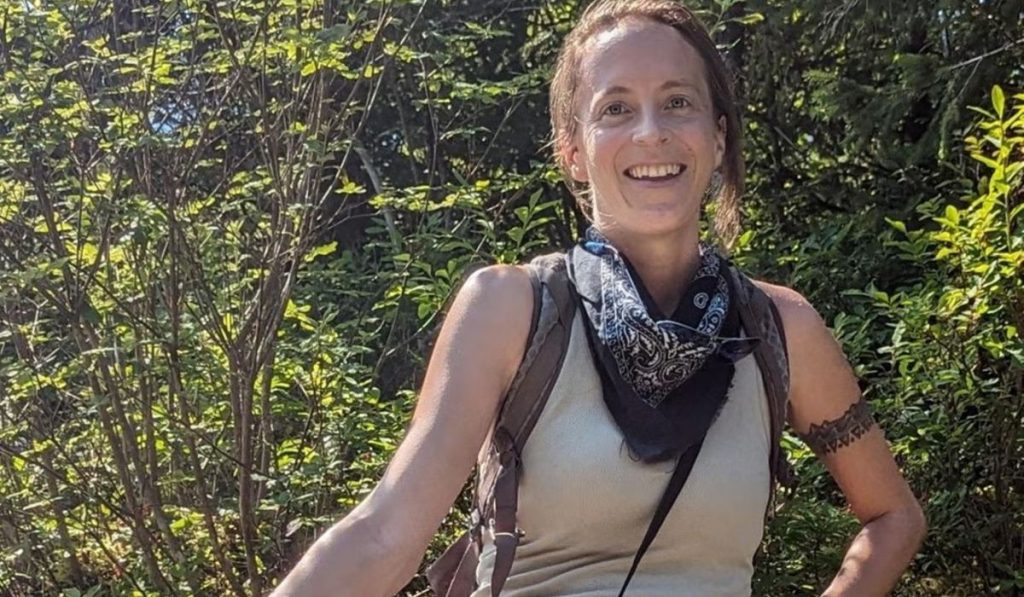 Naked And Afraid - Sarah Danser