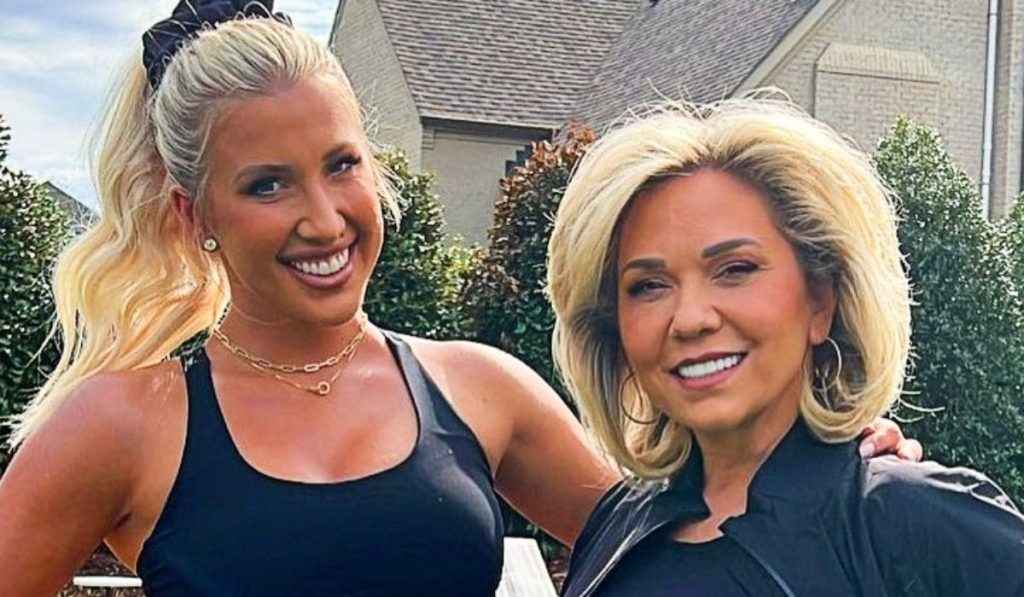 Chrisley Knows best - Savannah & Julie