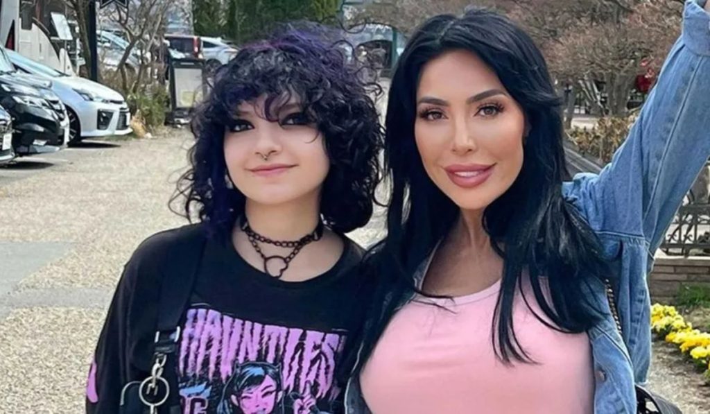 Teen Mom - Farrah & Sophia Abraham
