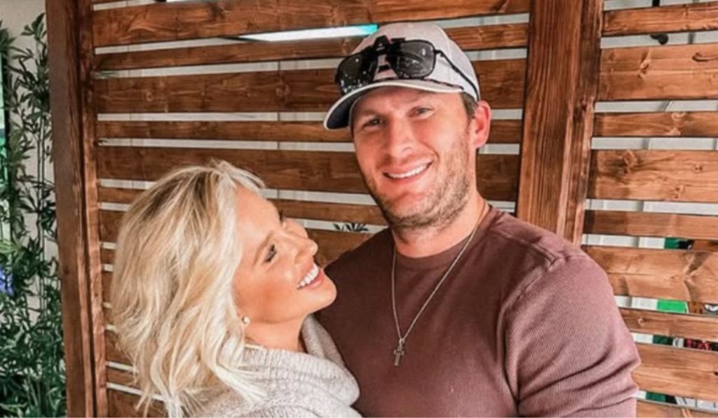 Chrisley Knows Best - Savannah Chrisley & Robert Shiver