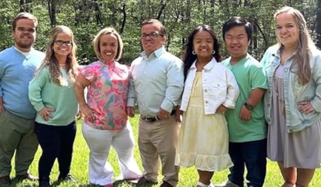 7 Little Johnstons - Anna Johnston & family